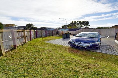 Photo of property in 18 Funnell Place, Manurewa, Auckland, 2102