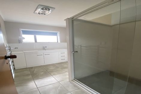 Photo of property in 15a Laing Place, Otumoetai, Tauranga, 3110