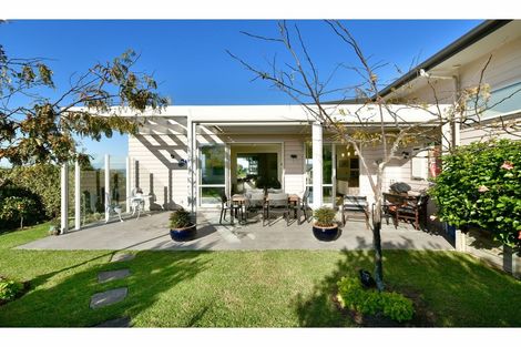 Photo of property in 4 Manhattan Rise, Orewa, 0931