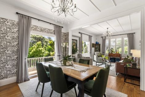 Photo of property in 1/12a Moore Street, Hillcrest, Auckland, 0627