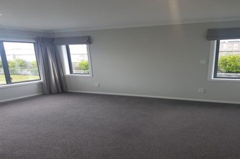 Photo of property in 71 John Burke Drive, Aotea, Porirua, 5024