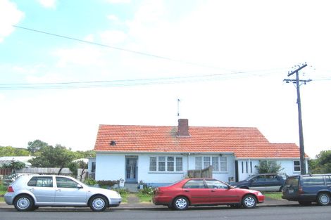 Photo of property in 25 Golf Avenue, Otahuhu, Auckland, 1062