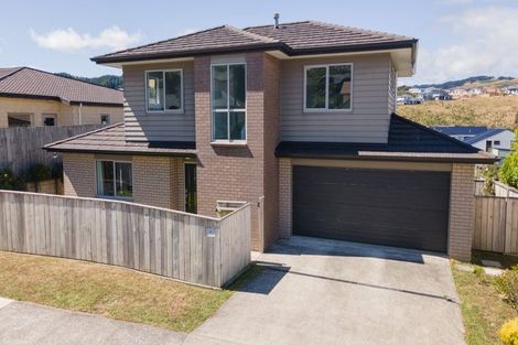 Photo of property in 4 Melksham Drive, Churton Park, Wellington, 6037