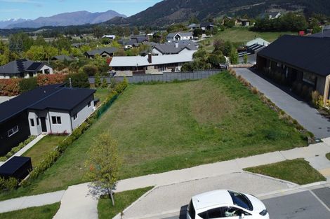 Photo of property in 13 Sarges Way, Lake Hawea, 9382