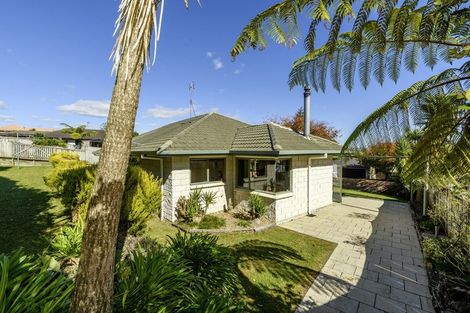 Photo of property in 30 Summerhaven Place, Ohauiti, Tauranga, 3112