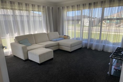 Photo of property in 18 Hikawera Drive, Frimley, Hastings, 4120