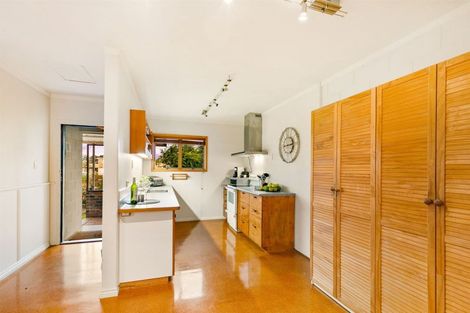 Photo of property in 24 Realm Place, Massey, Auckland, 0614