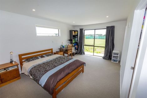 Photo of property in 8 Northside Drive, Waikuku, Rangiora, 7473