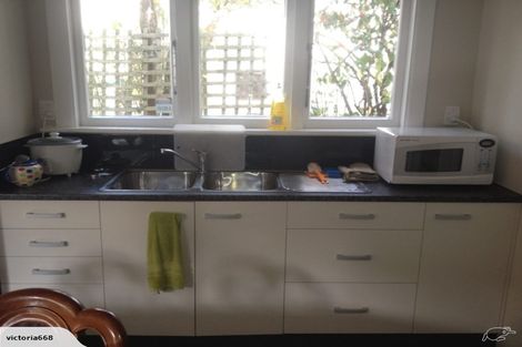 Photo of property in 5 Burrows Avenue, Karori, Wellington, 6012