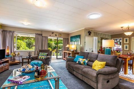 Photo of property in 15 Peehimanini Road, Waitahanui, Taupo, 3378
