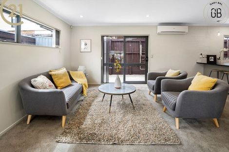 Photo of property in 7e Boeing Place, Goodwood Heights, Auckland, 2105