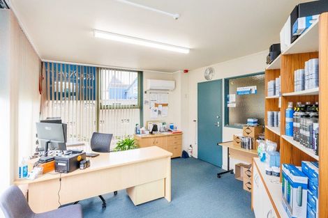 Photo of property in 28 Taonui Street, Palmerston North, 4410