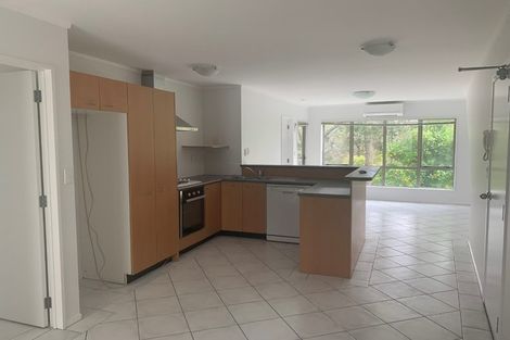Photo of property in The Haven, 25/120 Beach Haven Road, Beach Haven, Auckland, 0626