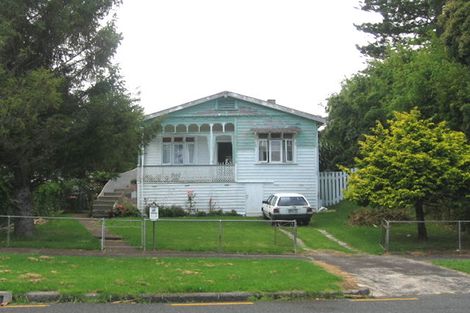 Photo of property in 11 Symonds Street, Onehunga, Auckland, 1061