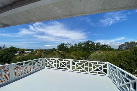 Photo of property in 35 Glenfern Road, Mellons Bay, Auckland, 2014