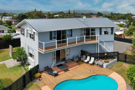 Photo of property in 19 Lemon Street, Otaki, 5512