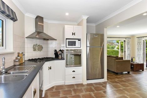 Photo of property in 17 Campbell Street, Waiuku, 2123