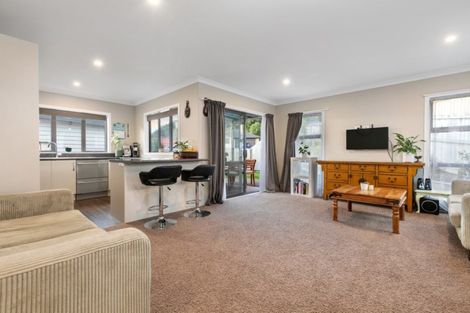 Photo of property in 9 Rochfort Crescent, Pyes Pa, Tauranga, 3112
