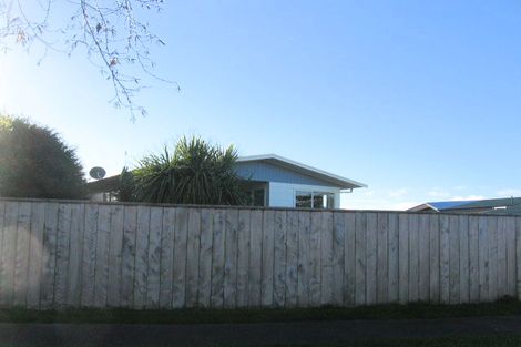 Photo of property in 5 Apollo Parade, Milson, Palmerston North, 4414