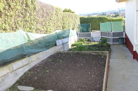 Photo of property in 12 Selwyn Street, South Hill, Oamaru, 9400