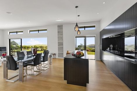 Photo of property in 812 Ruapuke Road, Raglan, 3296