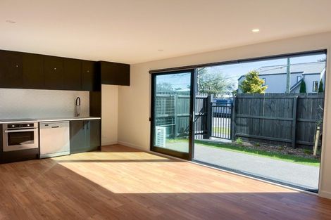 Photo of property in 2/120 Edward Avenue, Edgeware, Christchurch, 8013