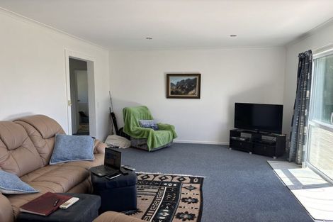 Photo of property in 20 Arapeta Place, Takaka, 7110