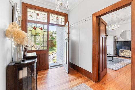 Photo of property in 52 Sunbury Street, Andersons Bay, Dunedin, 9013