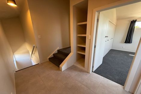 Photo of property in 15 Seddon Street, Takaro, Palmerston North, 4412