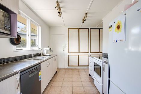 Photo of property in 19 Saint Hill Lane, Havelock North, 4130