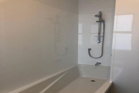 Photo of property in 10/20 Trent Street, Island Bay, Wellington, 6023