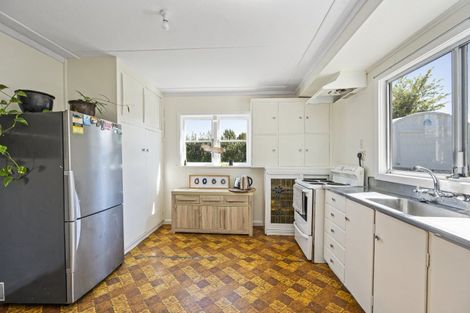 Photo of property in 155 School Road, Clive, 4102