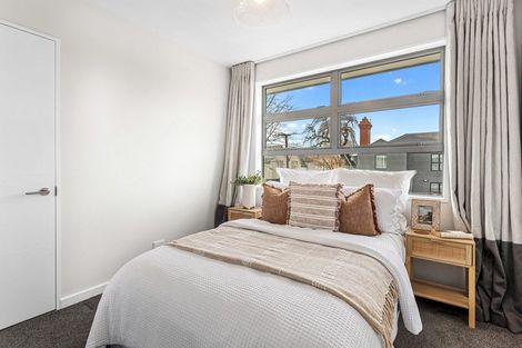 Photo of property in 11 Springfield Road, St Albans, Christchurch, 8014