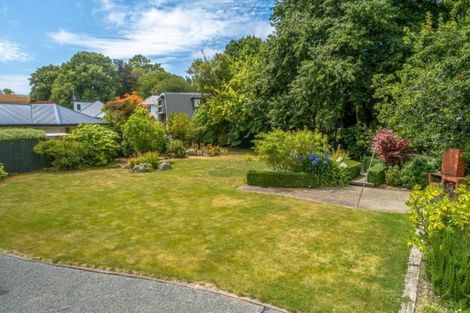 Photo of property in 9 Girvan Street, Fendalton, Christchurch, 8041