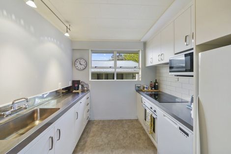 Photo of property in 159 Regent Street, Martinborough, 5711