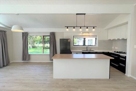 Photo of property in 123 Waiuku Road, Pukekohe, 2678