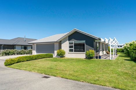 Photo of property in 15 Kara Place, Wharewaka, Taupo, 3330