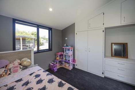 Photo of property in 124 Perth Street, Holmes Hill, Oamaru, 9401