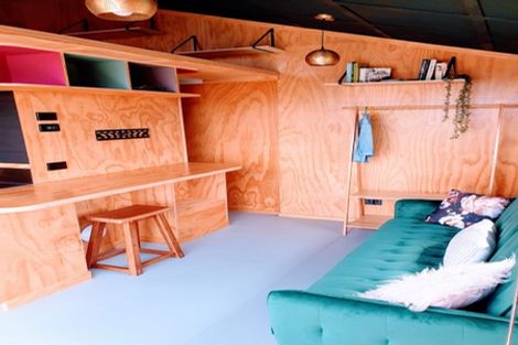 Photo of property in 61 Wade River Road, Stanmore Bay, Whangaparaoa, 0932