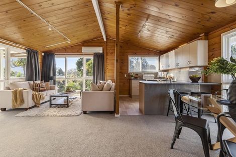 Photo of property in 56b Woodglen Road, Glen Eden, Auckland, 0602