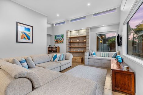 Photo of property in 11 Oceania Sands Way, Papamoa Beach, Papamoa, 3118