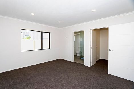 Photo of property in 90a Victoria Street, Hawera, 4610