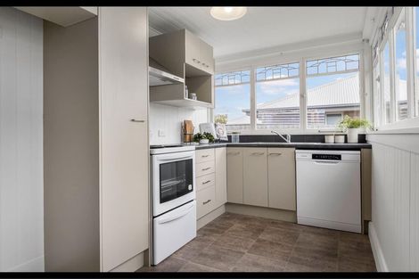 Photo of property in 40 Huxley Street, Sydenham, Christchurch, 8023