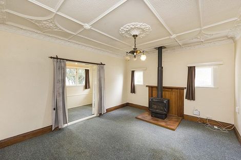 Photo of property in 271 Ferguson Street, Palmerston North, 4410