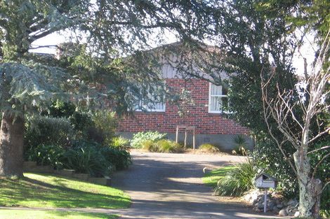Photo of property in 29 Surrey Crescent, Hokowhitu, Palmerston North, 4410