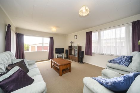 Photo of property in 65 Sutherland Crescent, Westbrook, Palmerston North, 4412