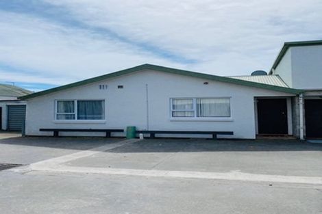 Photo of property in 106 Waltham Road, Sydenham, Christchurch, 8023