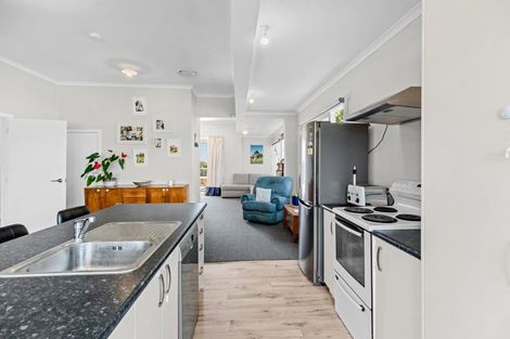 Photo of property in 544 Devon Street West, Blagdon, New Plymouth, 4310