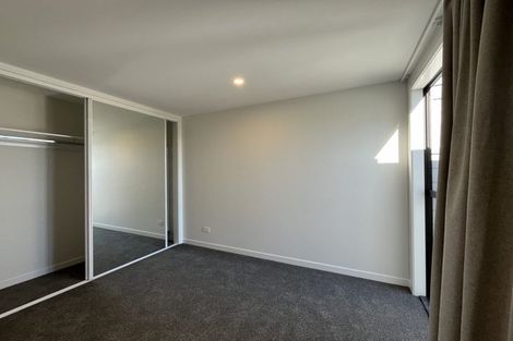 Photo of property in 2/36 Henry Tayler Rise, Wainui, 0932