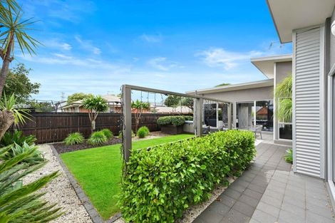 Photo of property in 12 Cumbria Way, Hamilton East, Hamilton, 3216